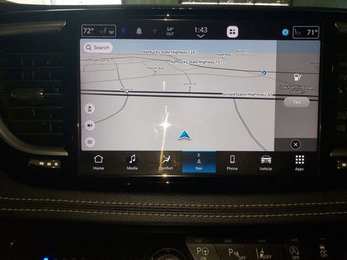 Used 2022 Chrysler Pacifica Limited image 24