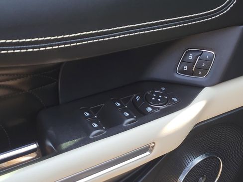 Used 2020 Ford Expedition Platinum AWD/4WD image 21
