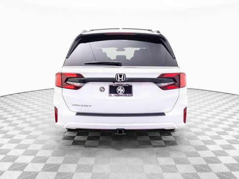 New 2026 Honda Odyssey EX-L image 4
