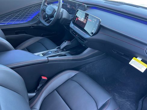 New 2024 Dodge Charger R/T w/ Plus Group image 13