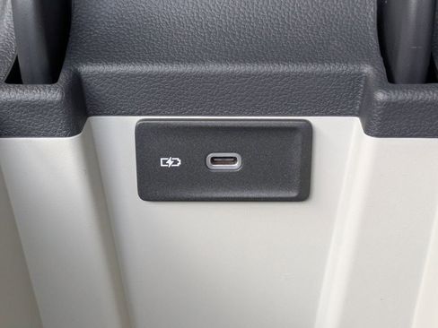 New 2026 Volkswagen Jetta SE image 29