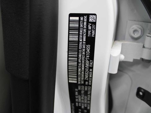 Used 2023 Maserati Grecale Modena image 41