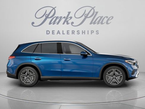 Certified 2026 Mercedes-Benz GLC 300 image 27