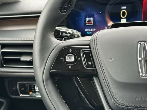 New 2026 Lincoln Aviator Reserve AWD/4WD image 10