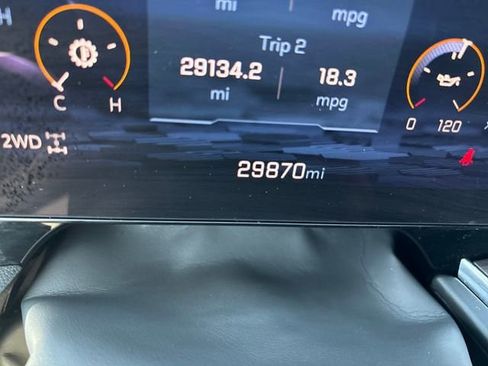 Certified 2025 Chevrolet Tahoe LT AWD/4WD image 16