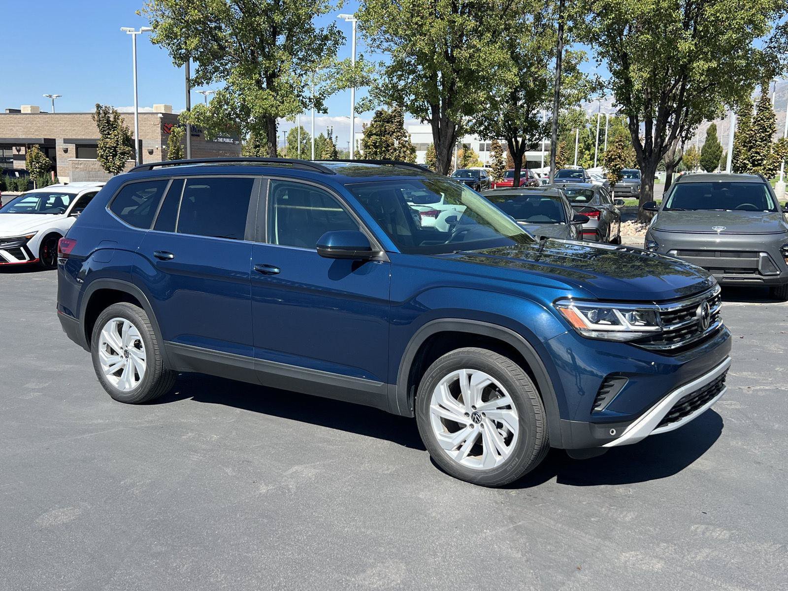 Used 2023 Volkswagen Atlas SE AWD/4WD image 12