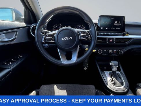 Used 2024 Kia Forte LXS FWD image 11