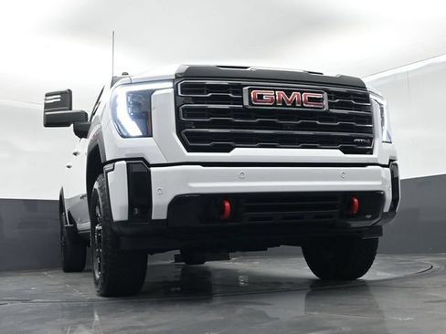 Used 2025 GMC Sierra 2500 AT4 AWD/4WD image 50