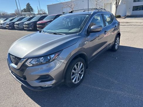 Used 2020 Nissan Rogue Sport SV w/ All-Weather Package image 3