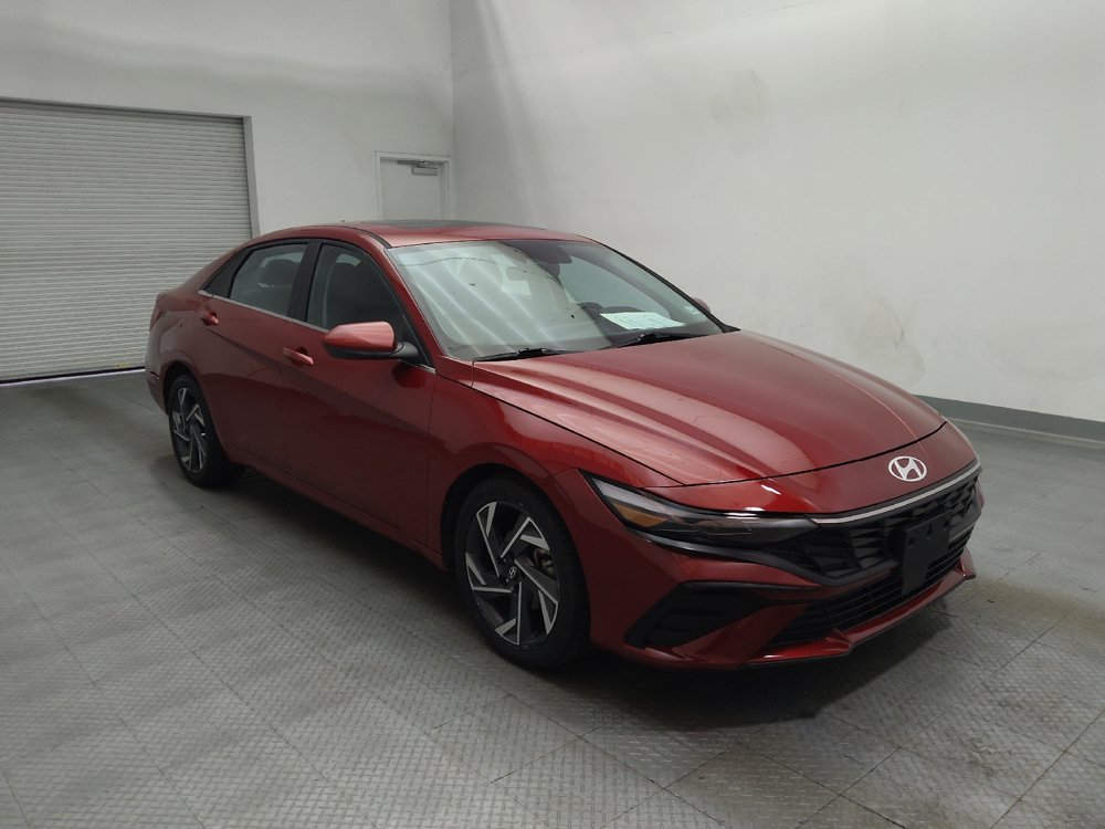 Used 2024 Hyundai Elantra SEL w/ Convenience Package FWD image 13