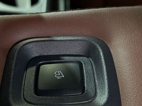 New 2026 Lincoln Navigator L Reserve AWD/4WD image 70