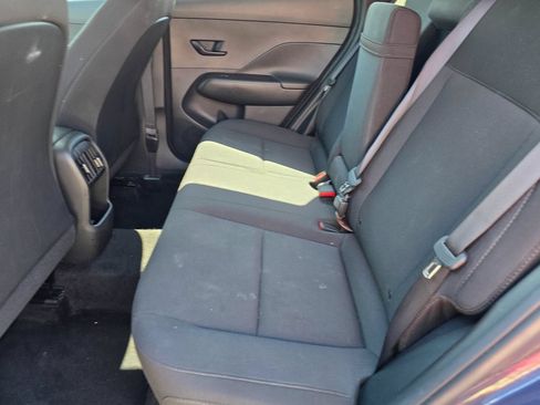 Used 2025 Hyundai Kona SEL FWD image 13