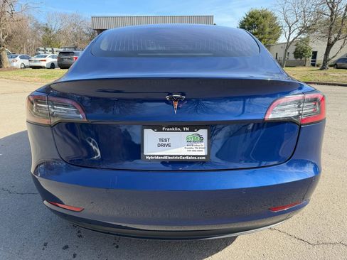 Used 2018 Tesla Model 3 Long Range image 9