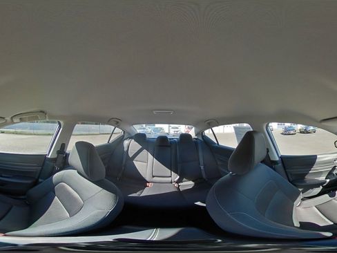 Used 2025 Nissan Altima 2.5 SV image 42