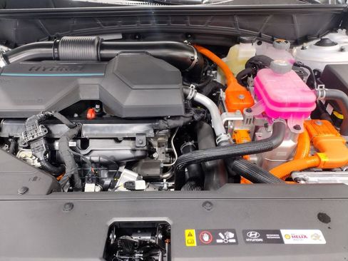 Certified 2025 Hyundai Tucson SEL image 8