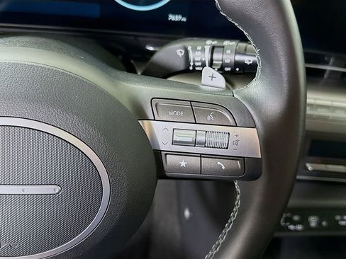 Certified 2025 Hyundai Kona SEL FWD image 23