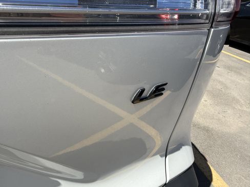 Used 2022 Toyota Corolla Cross LE w/ Black Badges Package (TMS) FWD image 5