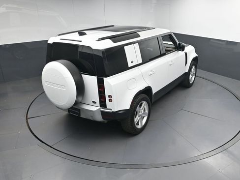 Used 2020 Land Rover Defender 110 SE AWD/4WD image 36