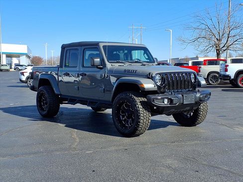 Used 2022 Jeep Gladiator Willys image 32