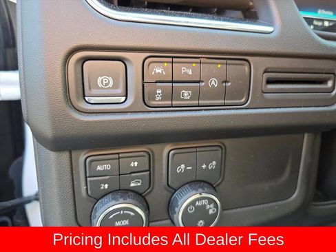 Used 2024 Chevrolet Tahoe LT w/ Luxury Package AWD/4WD image 8