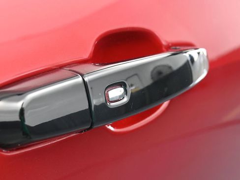 Used 2023 Chevrolet Blazer LT image 36