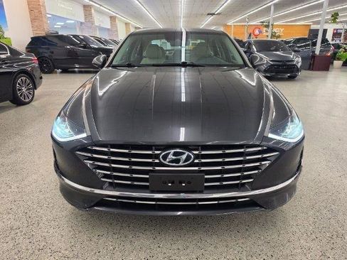 Used 2021 Hyundai Sonata SEL FWD image 2