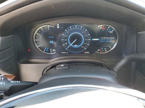 Used 2020 Cadillac Escalade Premium Luxury AWD/4WD image 48