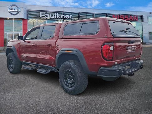 Used 2024 GMC Canyon AT4X w/ AT4X AEV Edition image 4