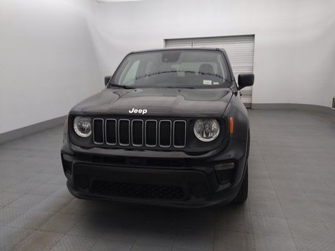 Used 2023 Jeep Renegade Latitude AWD/4WD image 15