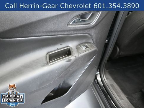 Used 2024 Chevrolet Equinox LT FWD image 15