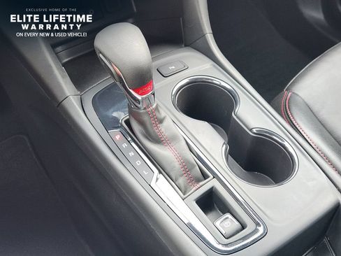 Used 2024 Chevrolet Equinox RS w/ RS Leather Package FWD image 19