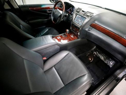 Used 2007 Lexus LS 460 L image 5
