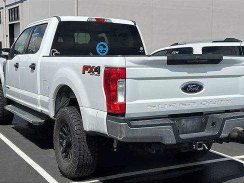 Used 2017 Ford F350 XLT w/ FX4 Off-Road Package AWD/4WD image 2