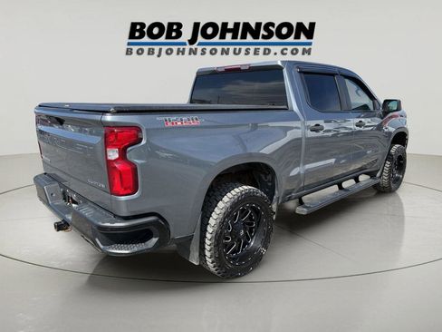 Used 2019 Chevrolet Silverado 1500 Custom Trail Boss w/ Custom Convenience Package AWD/4WD image 3