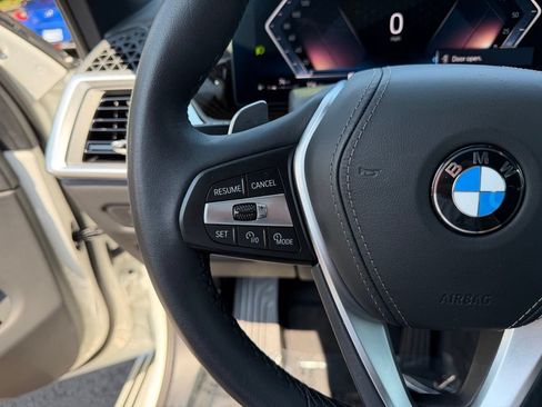 Used 2026 BMW X5 xDrive40i AWD/4WD image 15