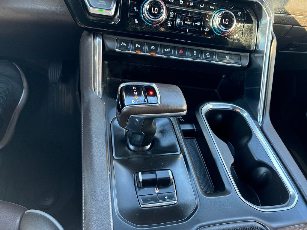 Used 2024 GMC Sierra 1500 Denali AWD/4WD image 15