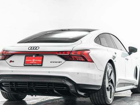 Used 2023 Audi RS e-tron GT w/ Carbon Performance Package AWD/4WD image 9