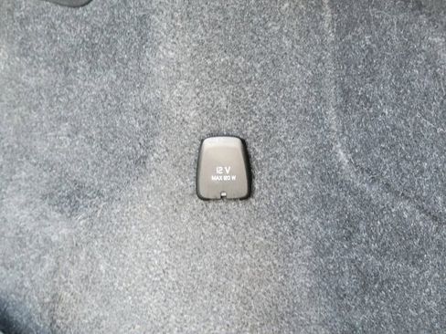 Used 2023 Volvo XC40 Recharge Ultimate image 14