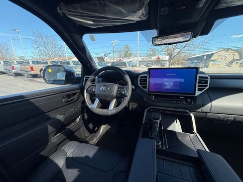 New 2026 Toyota Tundra Platinum AWD/4WD image 12