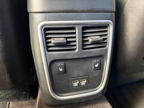 Used 2017 Dodge Charger SXT w/ Plus Group RWD image 25