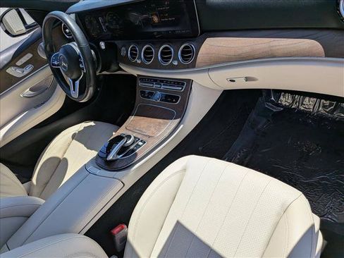 Used 2019 Mercedes-Benz E 300 image 20