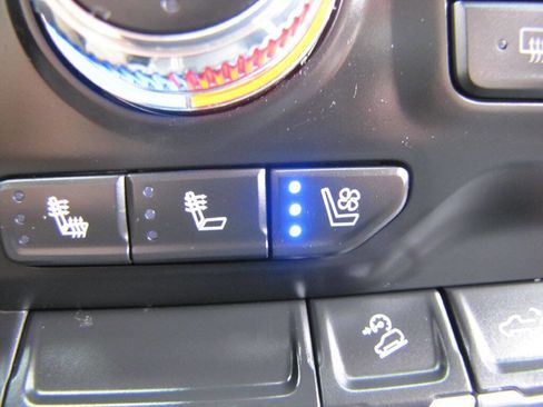 Used 2021 GMC Sierra 1500 AT4 image 46