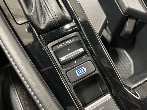 Used 2023 Honda Accord Touring image 22