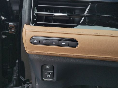 New 2026 INFINITI QX80 Luxe w/ Cargo Package image 14