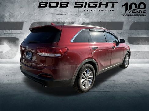 Certified 2018 Kia Sorento LX w/ LX V6 Convenience Package image 14