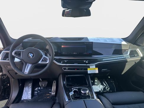 New 2026 BMW X5 sDrive40i image 15