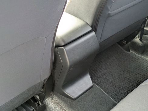 Certified 2022 Subaru Crosstrek 2.0i Premium image 30