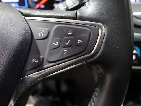 Used 2020 Chevrolet Equinox LT image 40