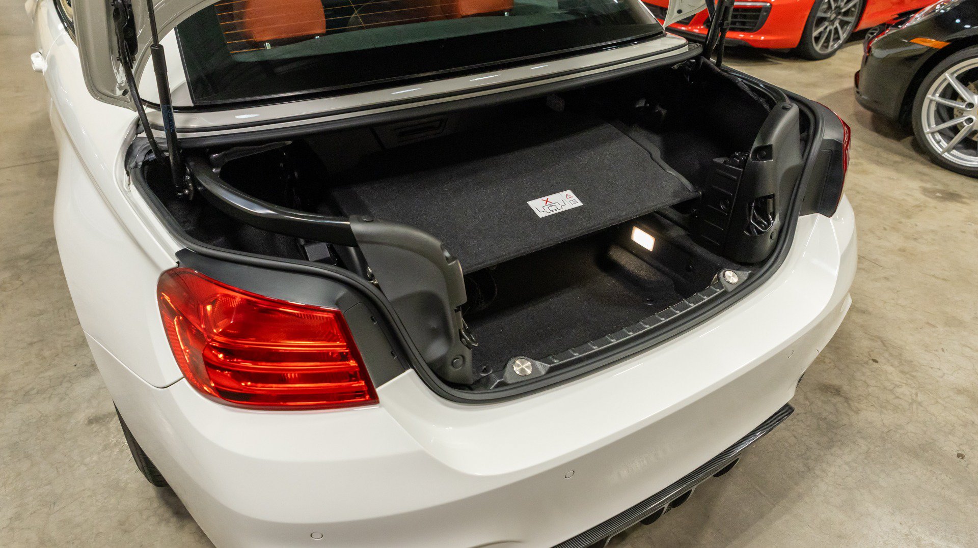 Used 2016 BMW M4 Convertible RWD image 71