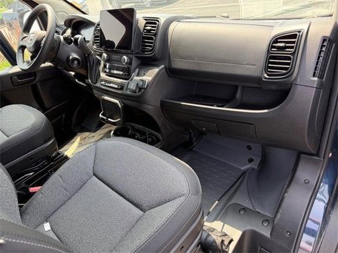 New 2025 RAM ProMaster 2500 w/ Premium Convenience Group image 12